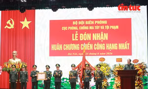 Cục Phòng chống ma túy và tội phạm Bộ đội Biên phòng đón nhận Huân chương Chiến công hạng Nhất