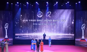 Doanh nghiệp sữa Cô Gái Hà Lan vinh dự nhận Giải Vàng Chất lượng Quốc gia