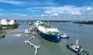 Đảm bảo nguồn cung khí LPG và LNG trong nước giữa chiến sự Trung Đông