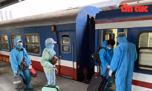 Tổng hợp COVID-19 ngày 6/10: Số ca xuất viện tăng mạnh; người có ‘thẻ xanh COVID-19’ tự cách ly 7 ngày khi về quê