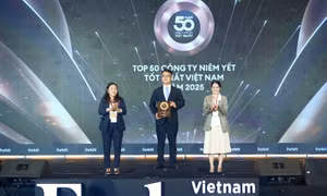 FPT Retail được vinh danh 'Top 50 công ty niêm yết tốt nhất Việt Nam' của Forbes