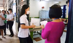 TP Hồ Chí Minh: Một thí sinh bị tai nạn giao thông, phải bỏ thi môn Toán 