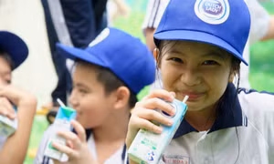 Dinh dưỡng đủ đầy để trẻ có mùa hè trọn vẹn