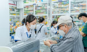 FPT Long Châu tiên phong mang giải pháp mới trong điều trị cho người bị bệnh mỡ máu