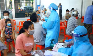 Nghệ An triển khai mô hình quản lý, chăm sóc người mắc COVID-19 tại nhà 