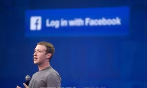 Ông chủ Facebook thừa nhận trách nhiệm trong vụ bê bối rò rỉ thông tin 