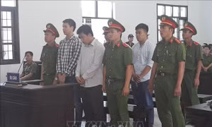 Dùng nhục hình gây chết người tại Ninh Thuận, nguyên 5 cán bộ công an lĩnh án tù 