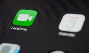 Lỗi cho phép nghe lén người khác trên ứng dụng Facetime của Apple