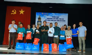 Tân Hiệp Phát đồng hành tặng quà Tết, khám bệnh, cấp thuốc cho bà con huyện Hớn Quản, tỉnh Bình Phước
