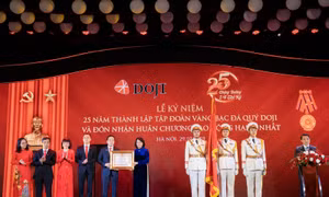 Tập đoàn Vàng bạc đá quý DOJI kỉ niệm 25 năm thành lập