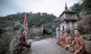 Tôn vinh hào khí Đông A