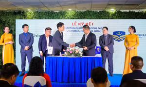 Ngân hàng Shinhan Việt Nam ký kết hợp tác chiến lược cùng Trường Quốc tế Song ngữ Victoria Nam Sài Gòn