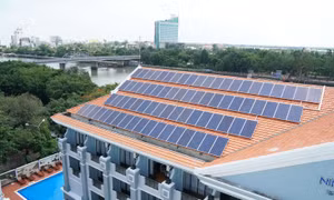 Từ ngày 23/5, EVN ký hợp đồng và thanh toán tiền điện mặt trời mái nhà cho khách hàng