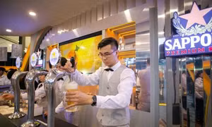 Sapporo khai trương Sapporo Premium Bar đầu tiên tại Landmark 81