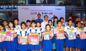 Phát động cuộc thi vẽ tranh Quốc tế 'Chiếc ô tô mơ ước'
