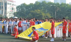 Khai mạc giải bóng đá dành cho học sinh THPT lớn nhất toàn quốc tranh Cup Number 1 Active 