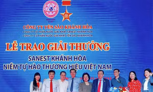Sanest Khánh Hòa trao giải thưởng đợt 3 chương trình ‘Niềm tự hào thương hiệu Việt Nam’