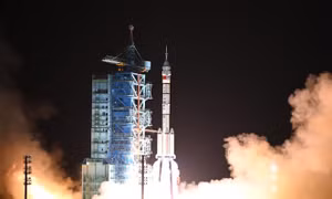 Thỏa thuận Brazil-Trung Quốc: SpaceSail vào cuộc cạnh tranh với Starlink