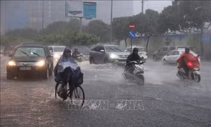 Từ 30/9 - 6/10, Bắc Bộ mưa dông, Nam Bộ đề phòng lốc, sét và gió giật mạnh