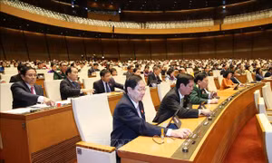 Quốc hội thông qua 3 Nghị quyết về: Phòng cháy chữa cháy, Hoạt động chất vấn và Kỳ họp thứ 8