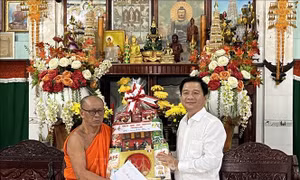 Chăm lo đời sống đồng bào Khmer, bảo tồn các giá trị truyền thống