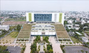Khánh thành Bệnh viện Đa khu vực Hóc Môn