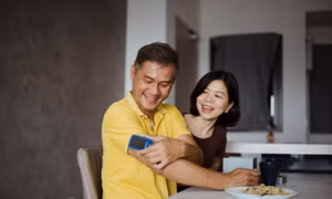 Abbott ra mắt bộ cảm biến tự động đo đường huyết liên tục mỗi phút