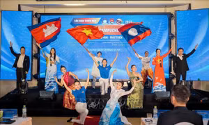 Khai mạc Liên hoan Thanh niên Việt Nam - Campuchia - Lào năm 2025