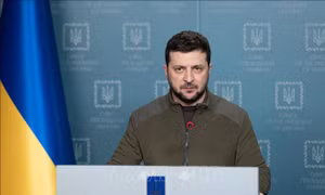 Tổng thống Ukraine gia hạn tình trạng thiết quân luật, kêu gọi đối thoại với nhà lãnh đạo Nga
