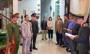 Bắt giữ đối tượng hoạt động nhằm lật đổ chính quyền nhân dân