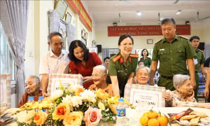 Thu nhận mẫu ADN các thân nhân liệt sĩ chưa xác định được thông tin phần mộ