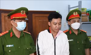 Bắt tạm giam nhân viên ngân hàng lừa đảo hơn 6 tỷ đồng