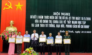 Học tập và làm theo Bác góp phần xây dựng Đảng trong sạch, vững mạnh