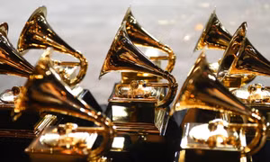 Biến thể Omicron cản trở lễ trao giải Grammy và liên hoan phim Sundance