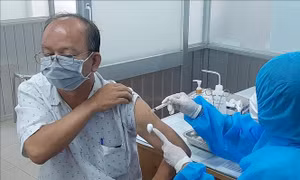 Long An khắc phục vướng mắc trong triển khai nền tảng quản lý tiêm chủng COVID-19
