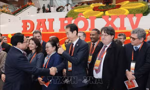 Các đại biểu dự phiên bế mạc Đại hội XIV của Đảng