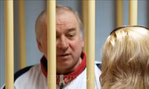 Anh công bố danh tính 2 nghi can vụ sát hại điệp viên Skripal
