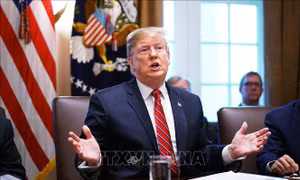 Tổng thống Donald Trump nêu thời điểm 'xóa sổ' Obamacare