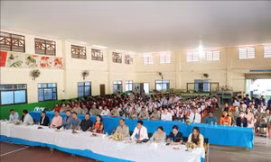Trường song ngữ Lào - Việt Nam Nguyễn Du khai giảng năm học mới
