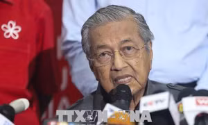 Thủ tướng Malaysia cải chính thông tin về dự án đường sắt ECRL