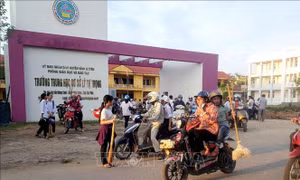 Vĩnh Phúc tạm dừng dạy học buổi chiều để tránh nắng nóng cho học sinh