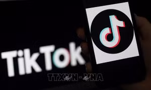 Tổng thống Mỹ ban hành các sắc lệnh cấm TikTok và WeChat