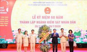 Xây dựng đội ngũ kiểm sát viên lành nghề, chính trực