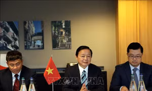 Phó Thủ tướng Trần Hồng Hà hội đàm với Bộ trưởng Kinh tế, Giáo dục và Nghiên cứu Thụy Sỹ 