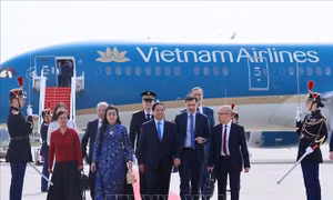 Thủ tướng Phạm Minh Chính đến Paris, tiếp tục các hoạt động tại Pháp
