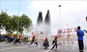 Nâng cao kỹ năng, nghiệp vụ chữa cháy và cứu nạn cứu hộ