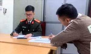 Hà Nội xử lý 23 trường hợp đưa tin đồn thất thiệt về ca nhiễm số 17