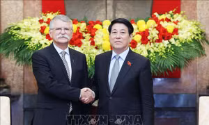 Chủ tịch nước Lương Cường tiếp Chủ tịch Quốc hội Hungary Kover Laszlo