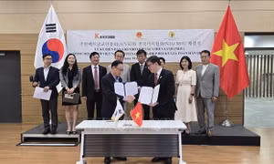Tổng hội người Việt Nam tại Hàn Quốc ký kết hợp tác với Hiệp hội Ký giả Toàn quốc