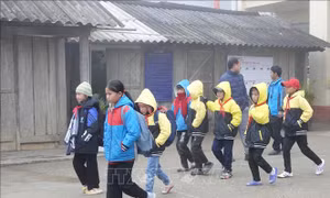 Trường học vùng cao Yên Bái chủ động chống rét cho học sinh